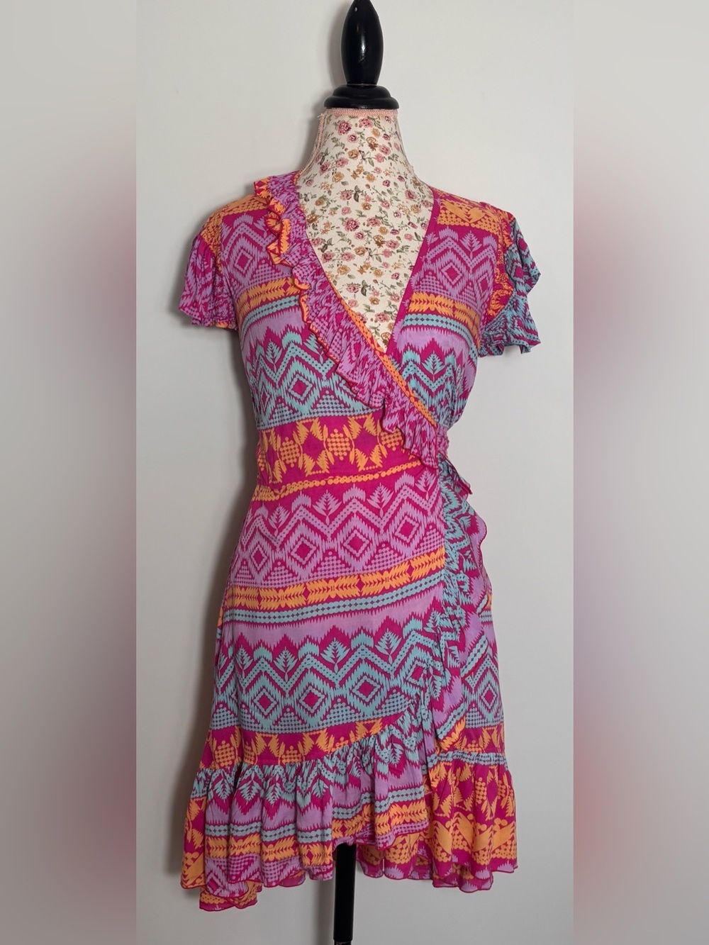 Feather & Find Boho Tribal Print Ruffle Wrap Mini Dress Size Small